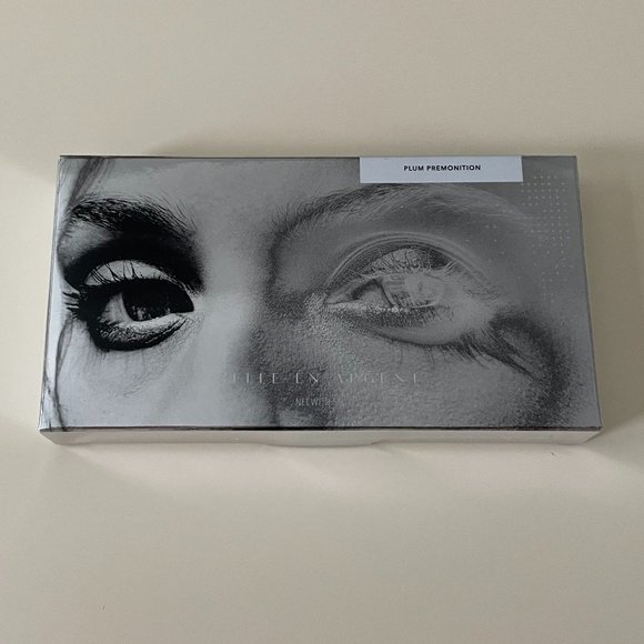 BELLE EN ARGENT Panchromatic Eyeshadow Palette in Plum Premonition 8.5g New - Picture 3 of 4